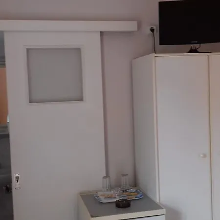 Kabanis Guest house 3*