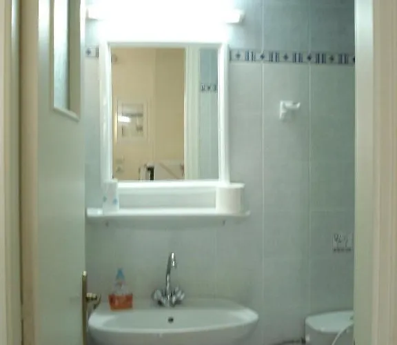 بيت ضيافة Kabanis